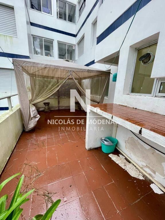 Vende departamento de 2 dormitorios con Garaje,