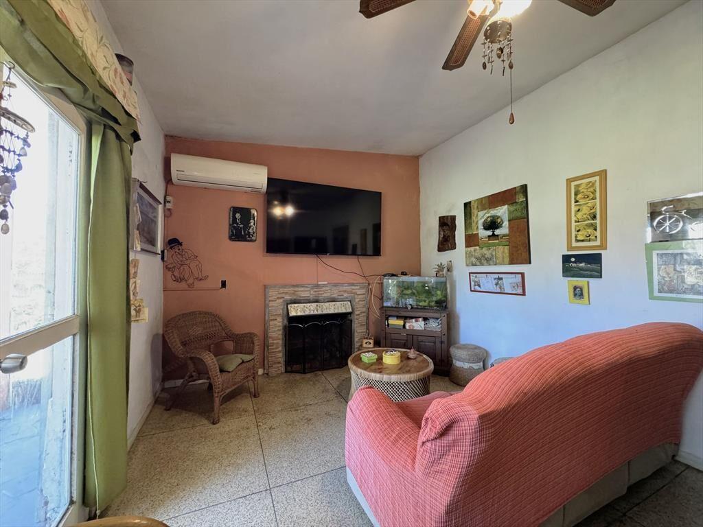 VENDE 2 casas en un padrón 2D Lomas de Solymar