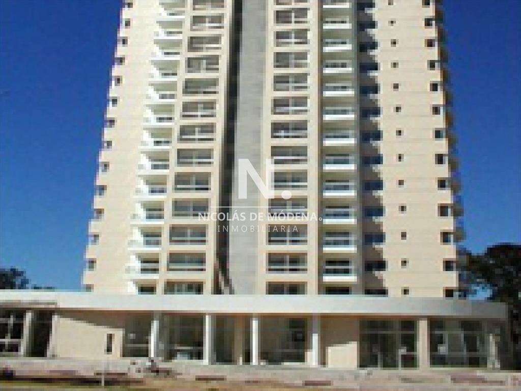 Oportunidad en Roosevelt! Monoambiente Dividido