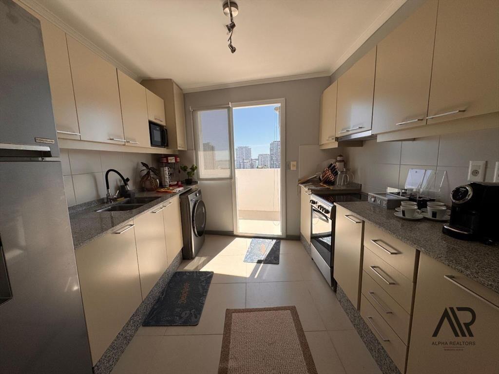 Apartamento en venta de 3 dormitorios c/ cochera en Aidy...
