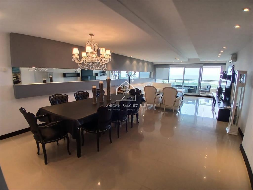 APARTAMENTO EN VENTA FRENTE AL MAR 3 DORMITORIOS