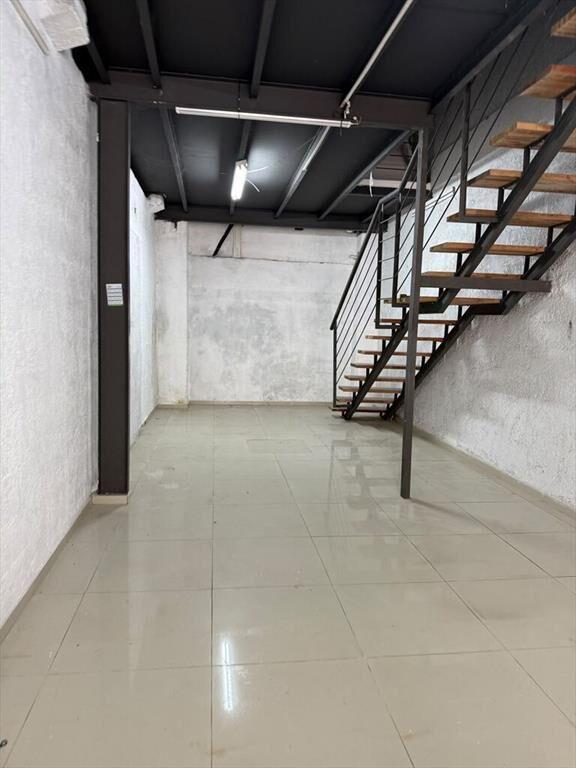 Oportunidad en zona mayorista próximo Arenal grande.