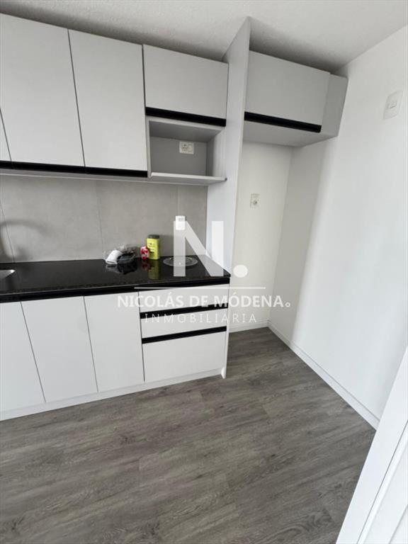 Vende impecable apartamento de 3 dormitorios con