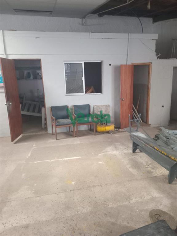 Galpon en venta con amplio terreno y muy buen