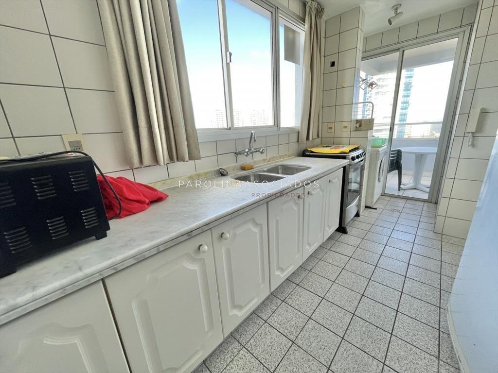APARTAMENTO DE 2 dormitorios muy buena ubicación