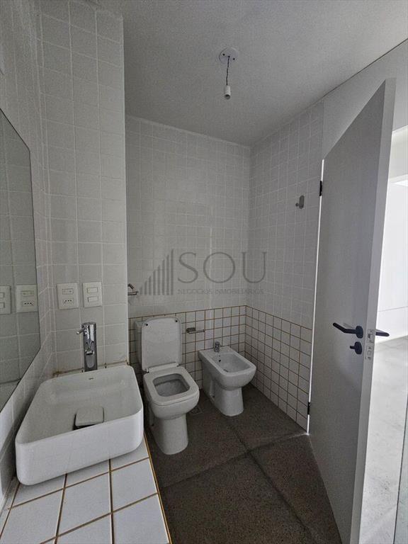 VENTA APARTAMENTO 1 DORMITORIO CON PATIO Y AZOTEA CON RENTA