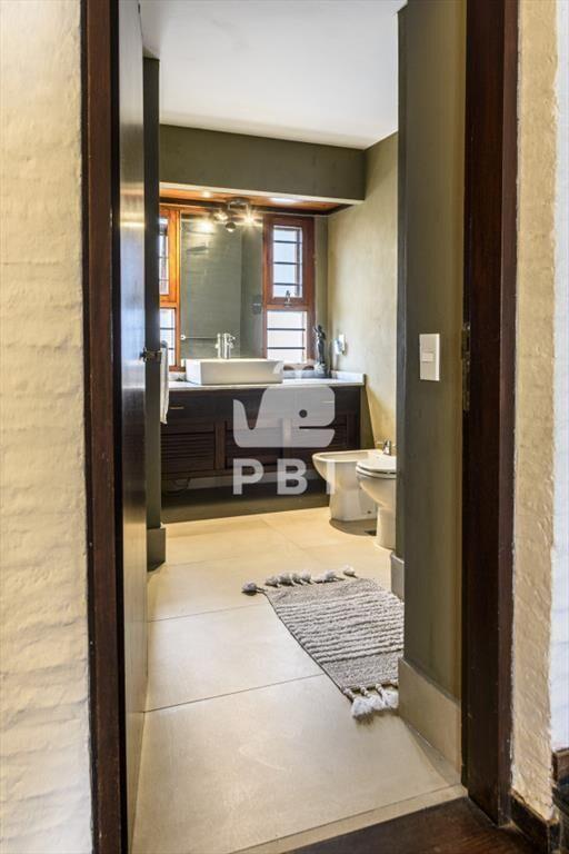 Espectacular Casa Reciclada de 6 Dormitorios en -