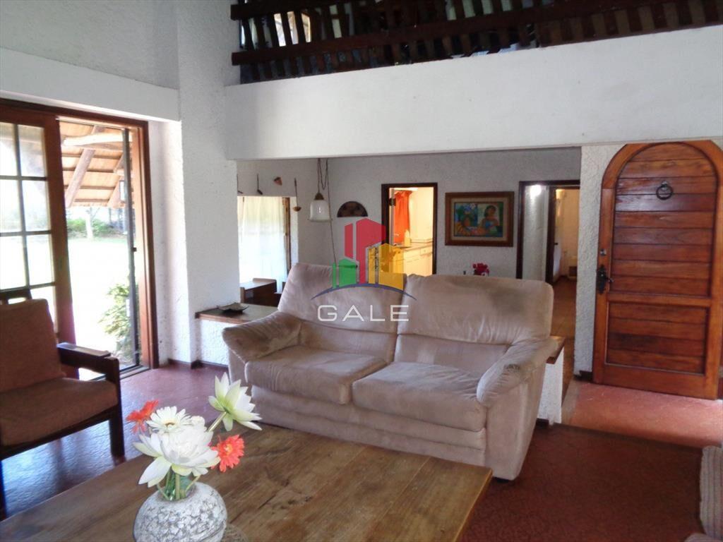 Alquiler anual y venta hermosa casa en zona de prestigio,