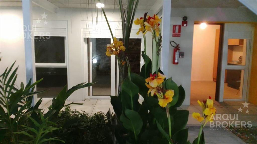 Apartamento de un dormitorio en alquiler en Cordón con terr