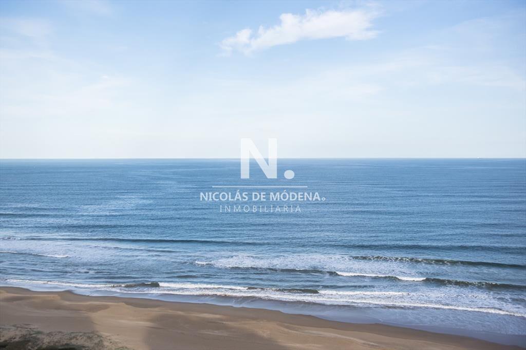 Espectacular departamento frente al mar en venta,