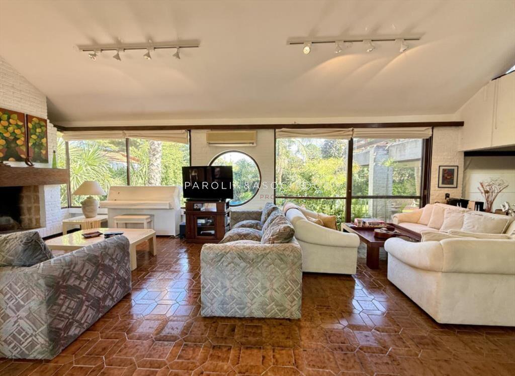 Casa en Venta de 3 dormitorios en Playa Mansa,
