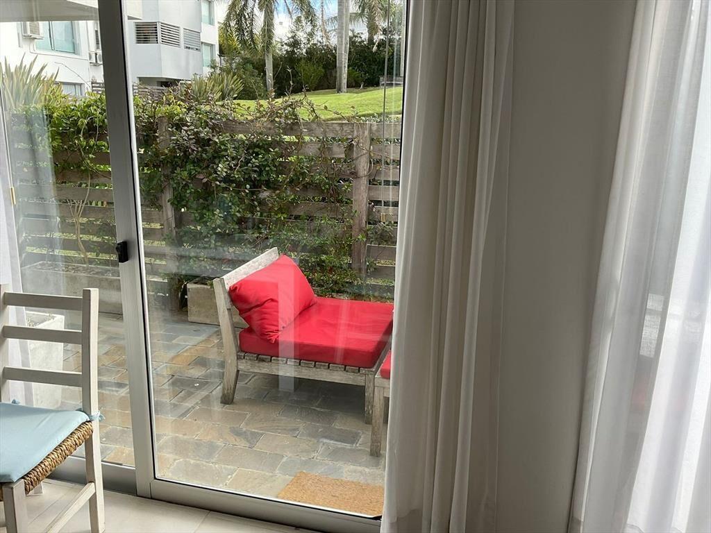 Alquiler Montoya, 2 suites y media, piscina mucama