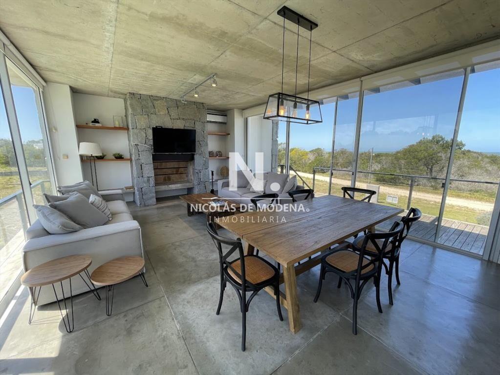 Casa en venta en Arenas de Jose Ignacio, 3