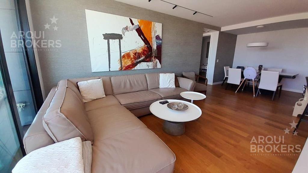 Venta apartamento dos dormitorios en Puerto del Buceo con