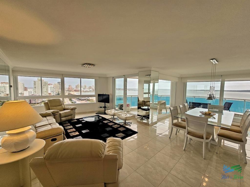 APARTAMENTO EN ALQUILER. TEMPORADA 2025, PLAYA
