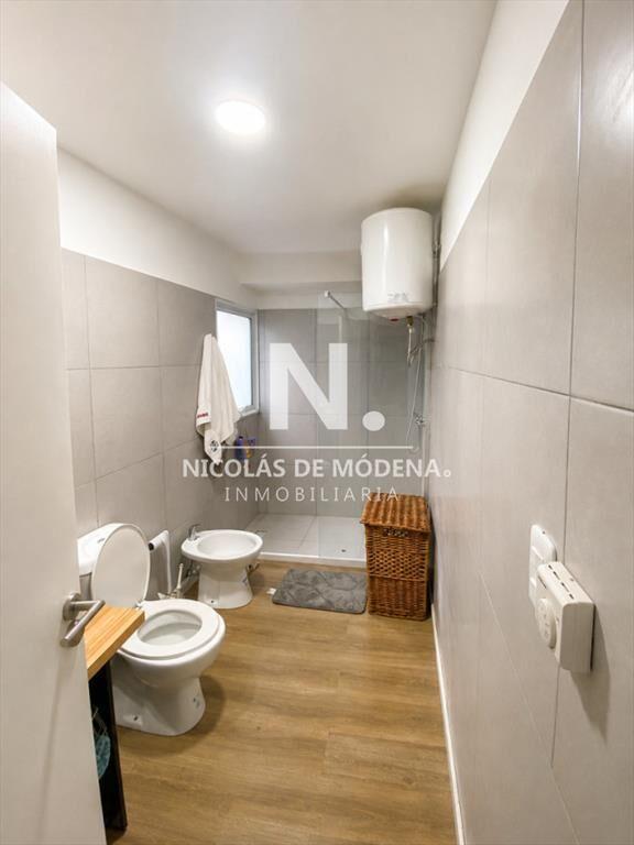 Departamneto de 4 dormitorios en venta frente al