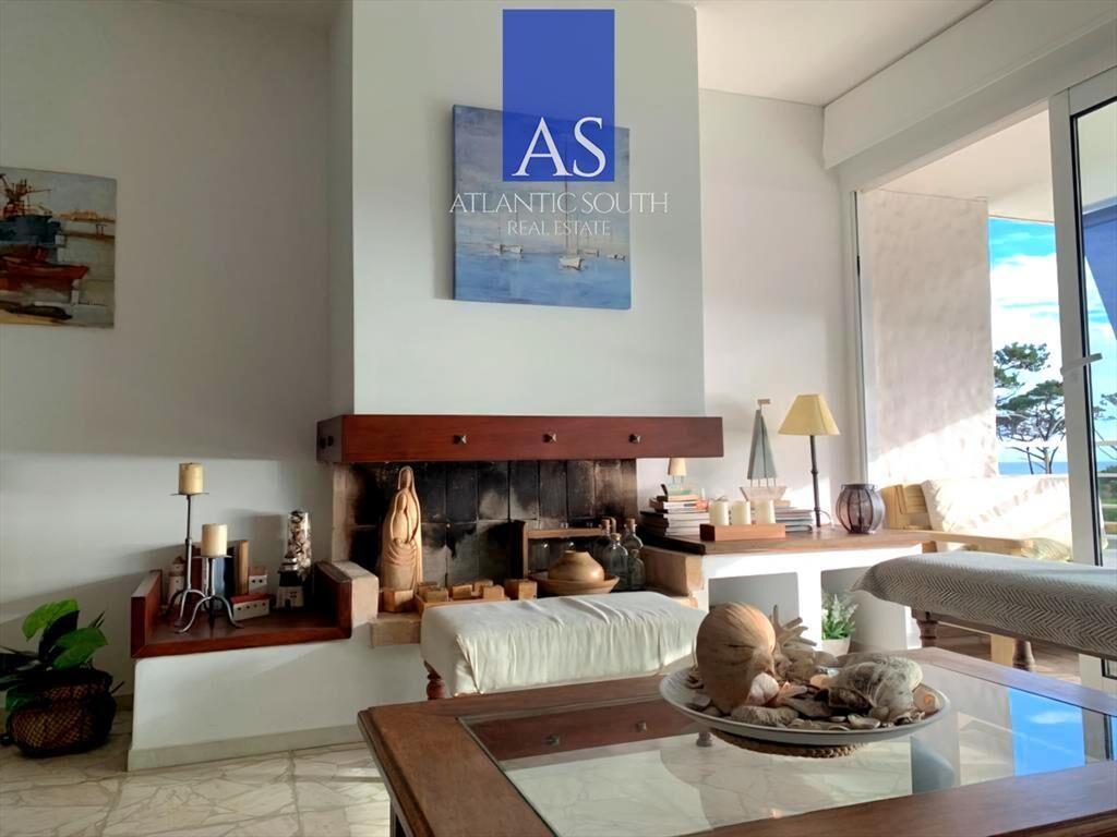 Apartamento 3 dormitorios con estufa a leña y