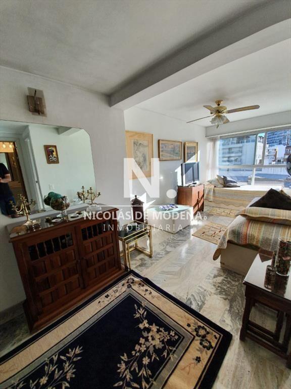 Departamento de 1 dormitorio en la Peninsula, Del