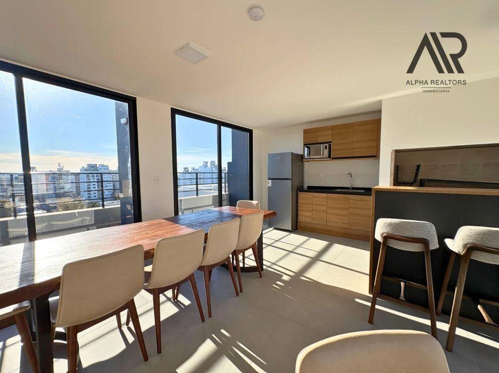 Apartamento en alquiler c/ cochera en Barrio Golf