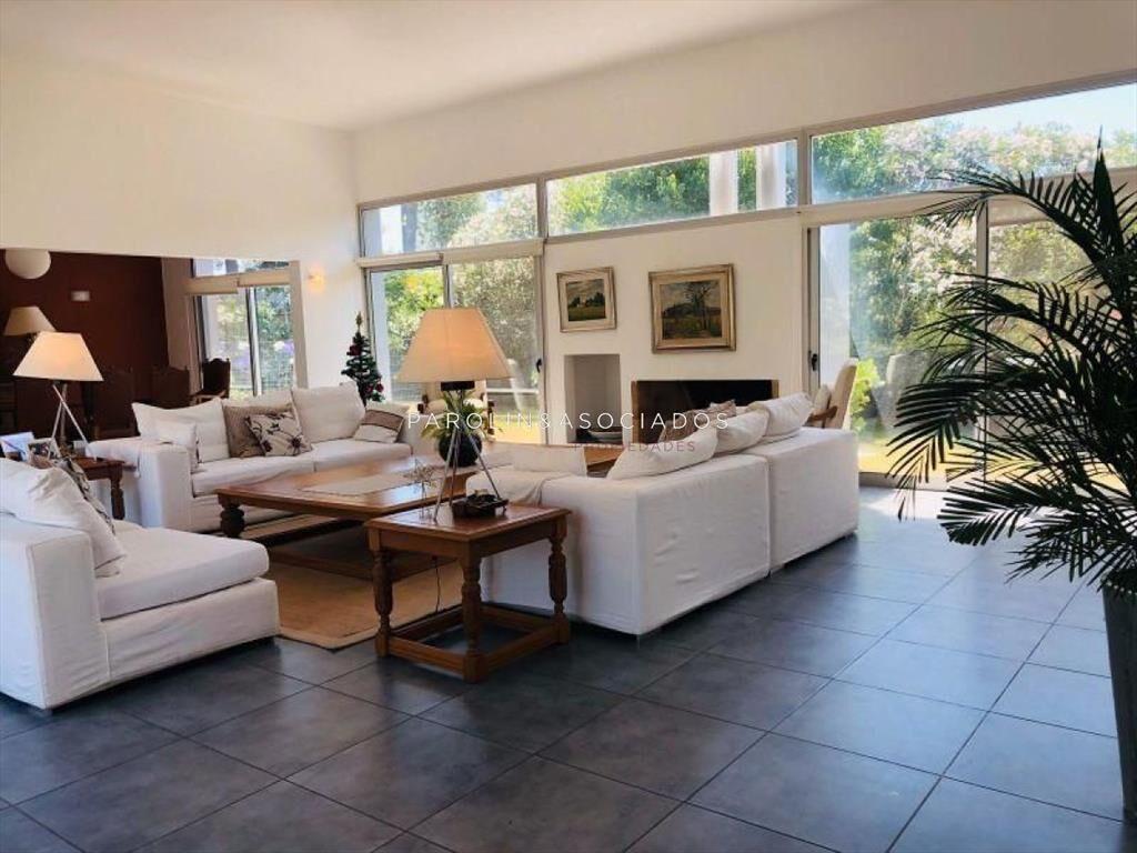 Moderna casa en venta en La Alborada, Punta del
