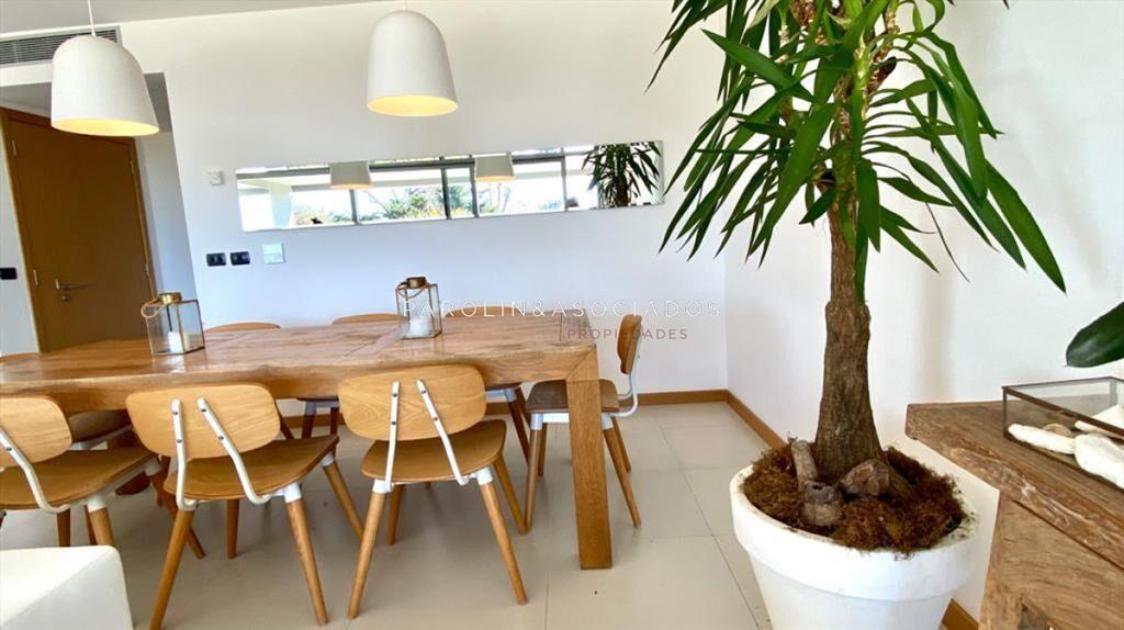 Apartamento en venta de 3 dormitorios en Punta