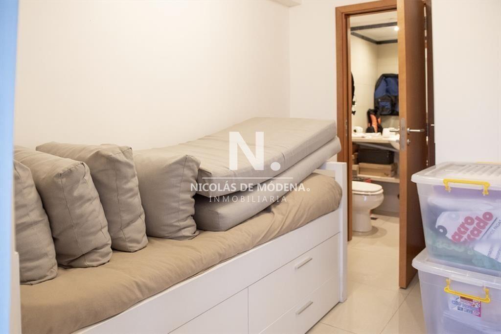 Hermoso Departamento en venta frente a Playa Brava, 3 dorm