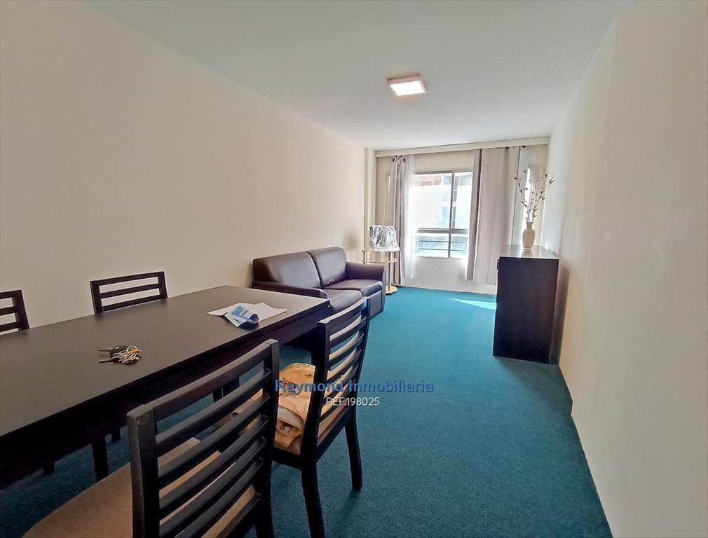 A pasos Rambla con muebles. 1 Dor, baño, coc def, lavadero