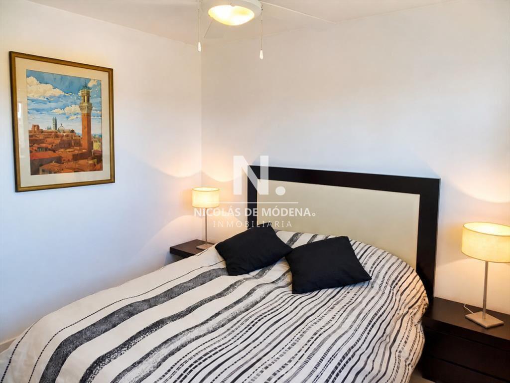 Oportunidad. Vende apartamento con hermosa vista al puerto,