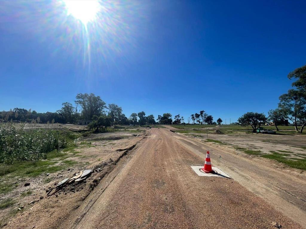 Venta de Terreno con 800 Mts2 en Acres de los horneros
