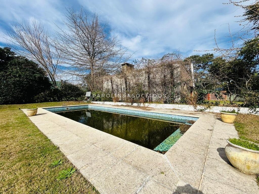 Casa en Venta de 3 Dormitorios en Jardines de Del