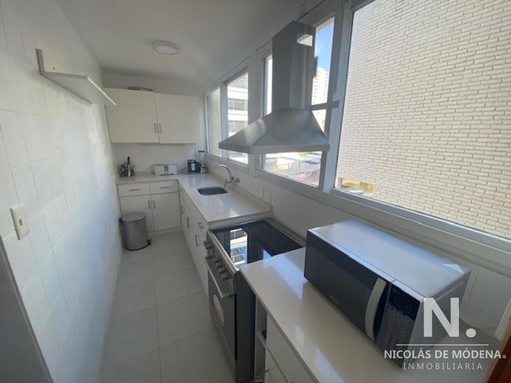 Apartamento frente al puerto - la vista es excelente - Codi