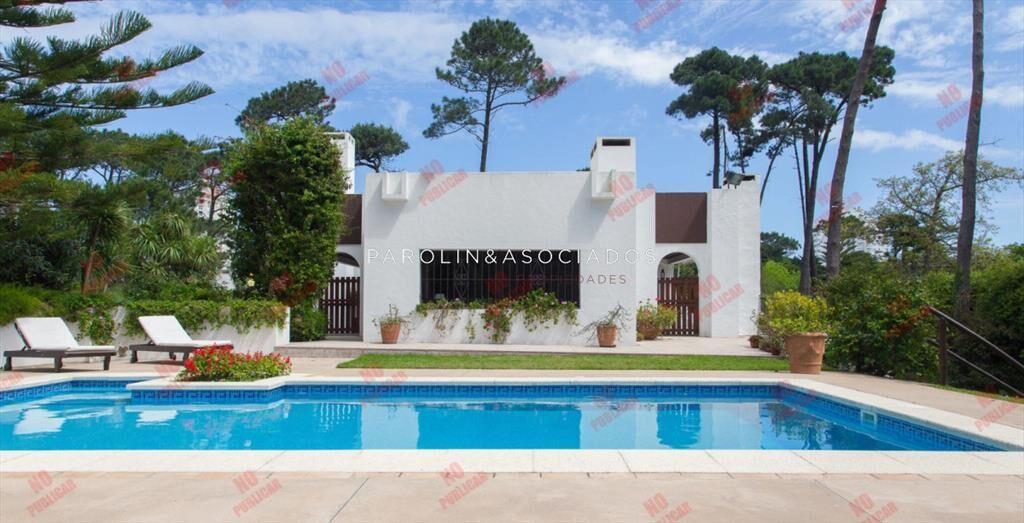 Casa en venta de 6 dormitorios en venta en Punta