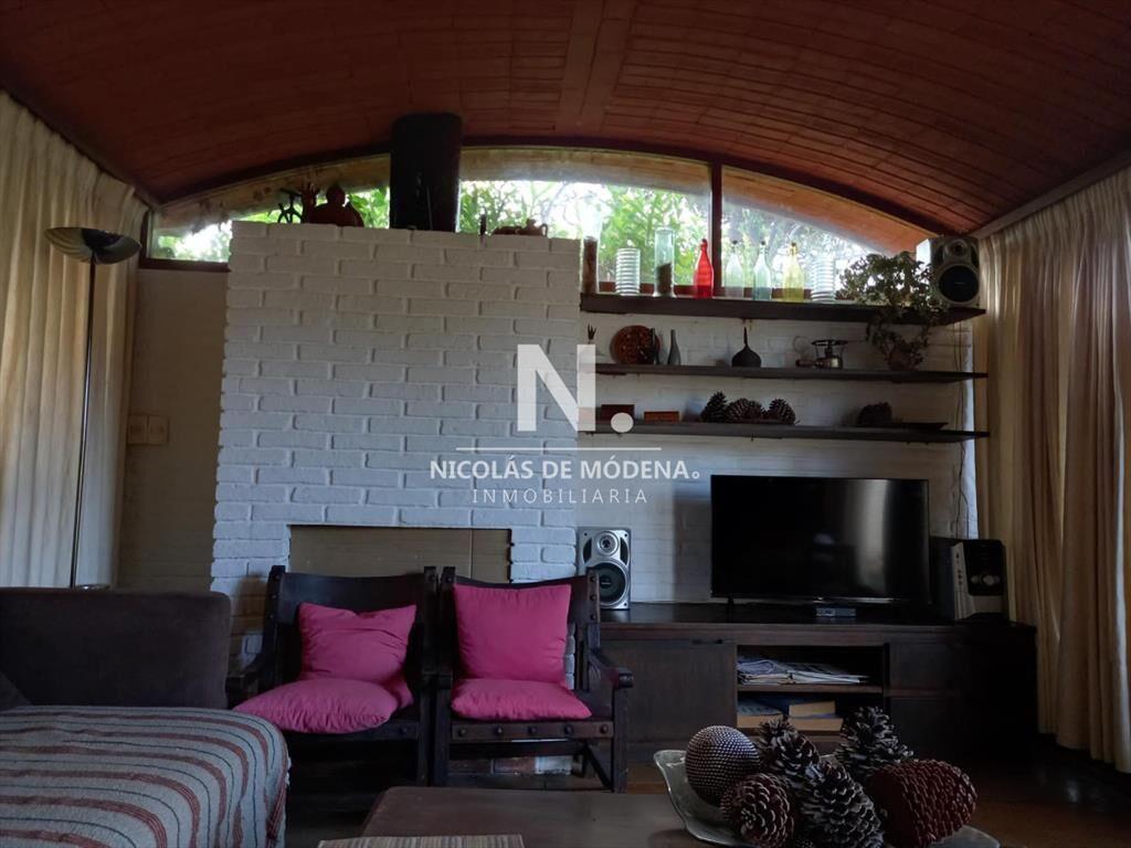 Casa en venta, a pocos metros del mar