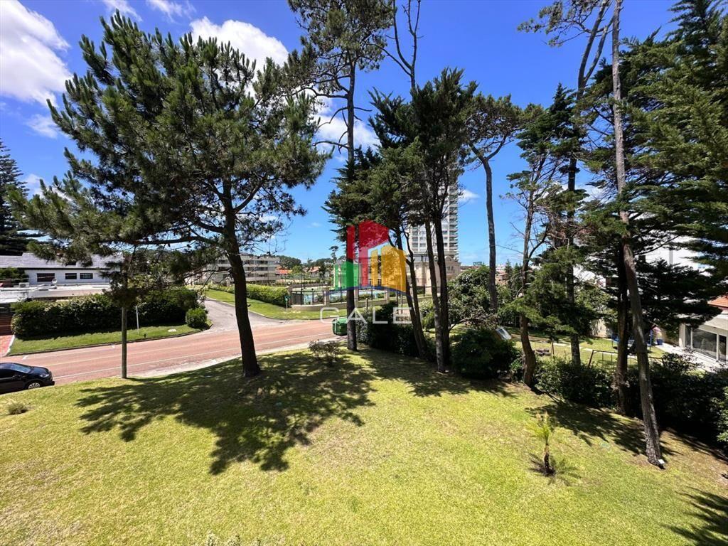 En alquiler apartamento de 2 dormitorios con Parrillero pro