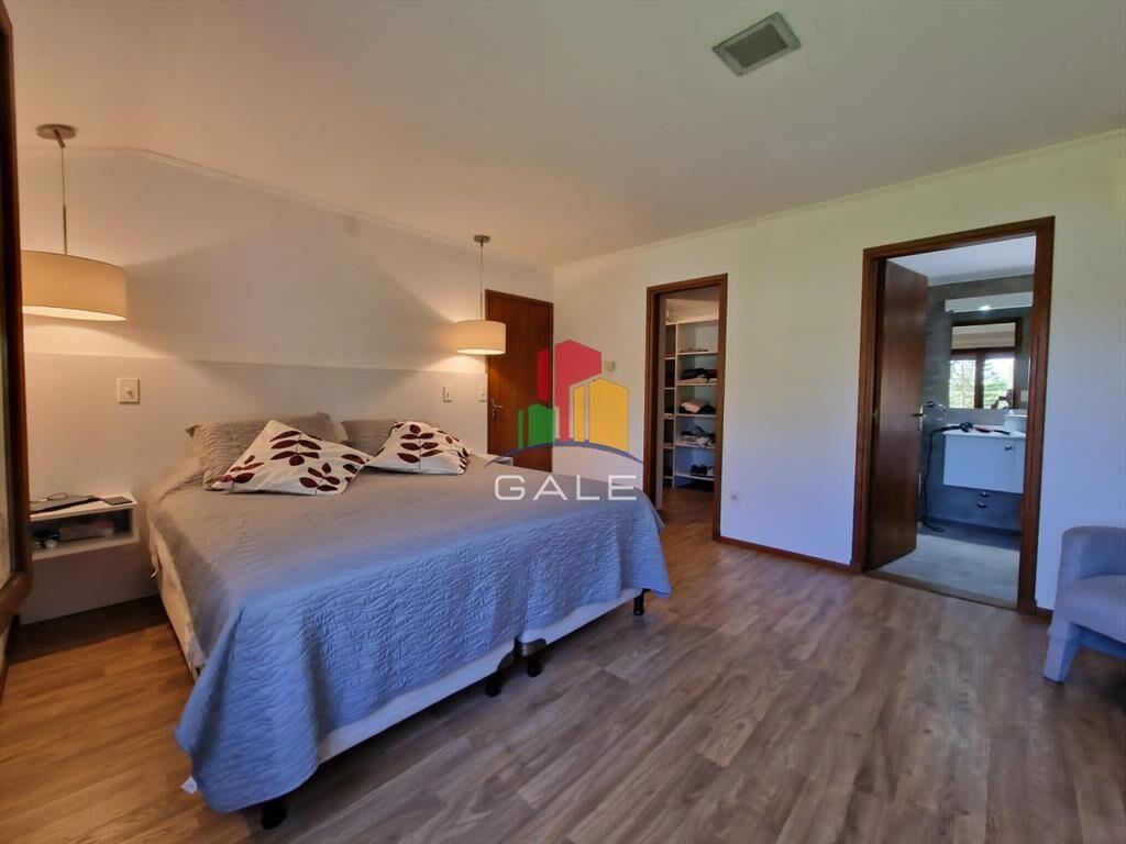 Hermosa casa en Pinares Punta del Este