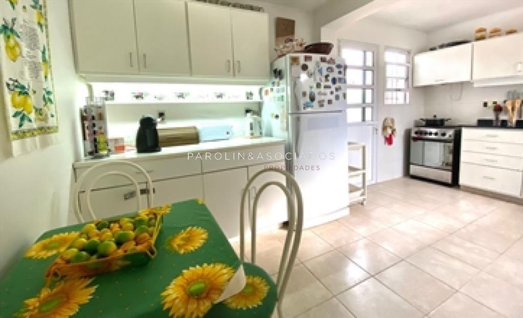Casa En Venta de 6 Dormitorios en Mansa, Punta