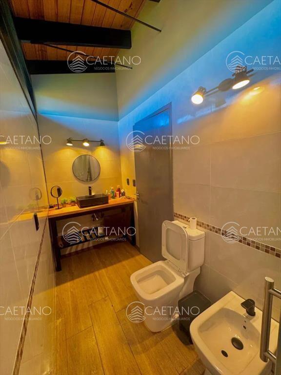 Venta casa en Barrio privado La Barra