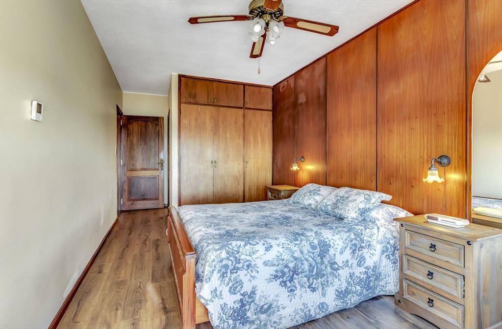 VENTA CASA 4 DORMITORIOS VISTA AL MAR PIRIAPOLIS