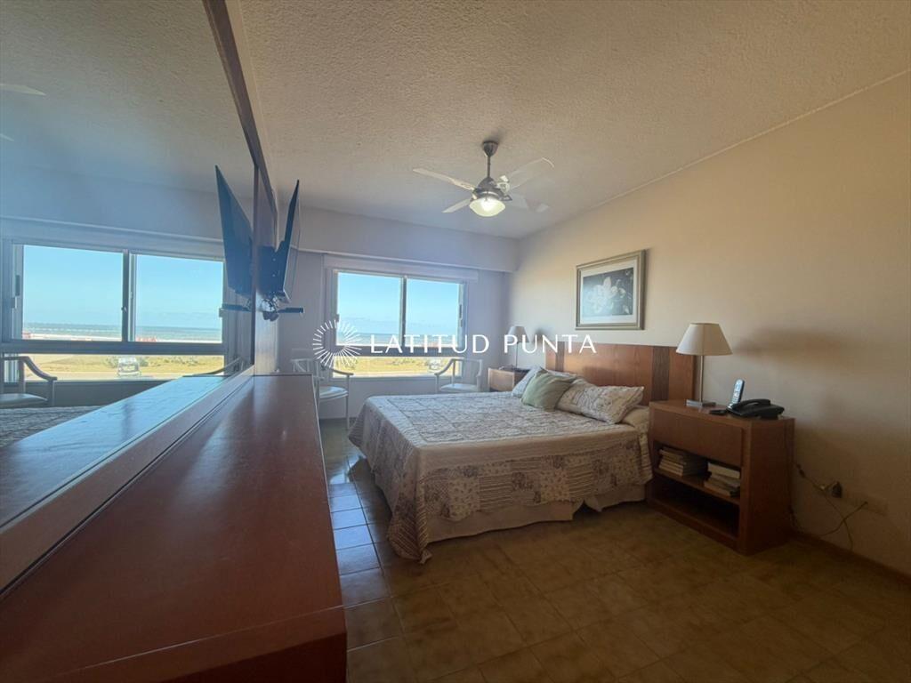 Apartamento en Brava, 2 dormitorios