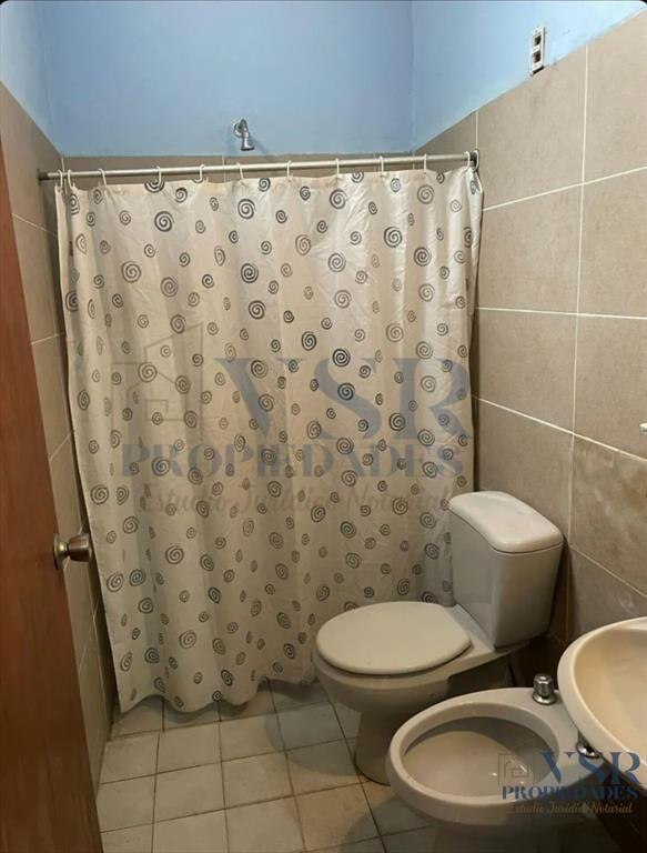 Venta casa 3D 2B gran fondo cochera x 2, padrón único de...