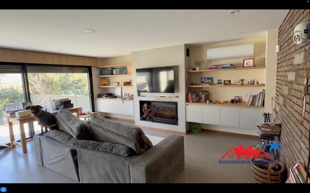 VENTA DE RESIDENCIA DE NIVEL PUNTA GORDA
