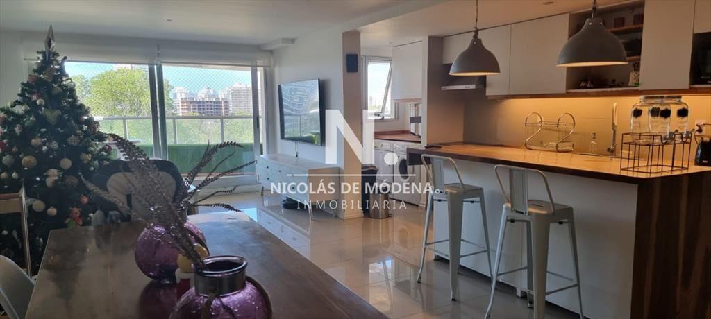 Vende Apartamento de 2 dormitorios en Roosevelt,
