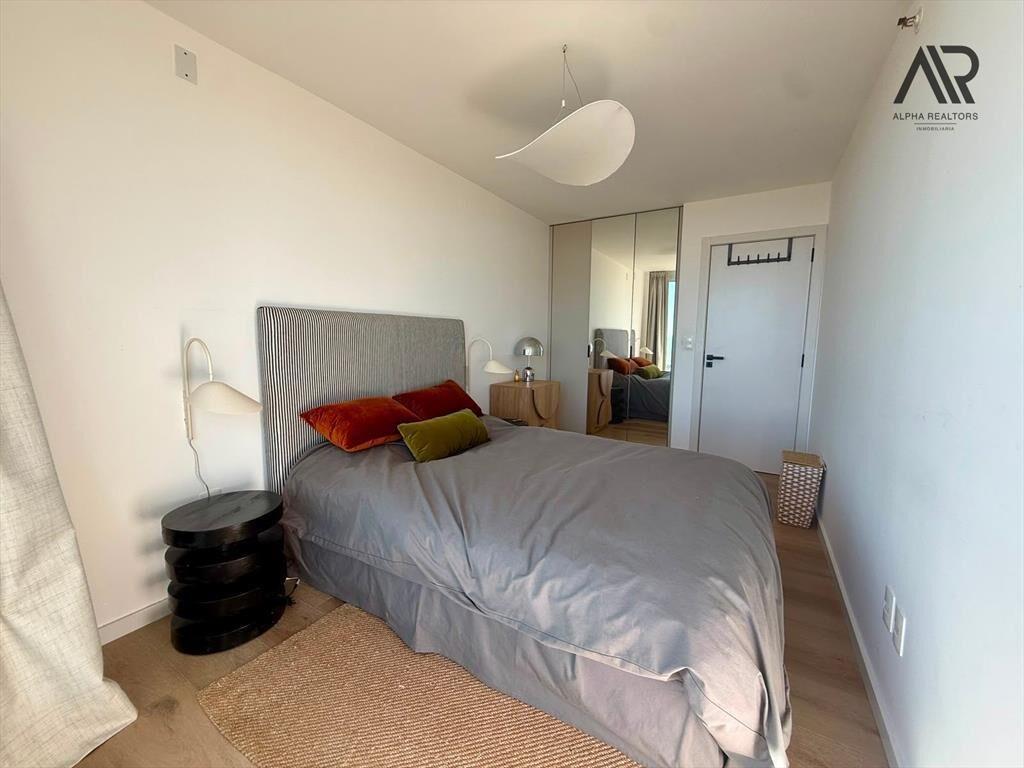Apartamento en alquiler c/ cochera en Parque Miramar VE...