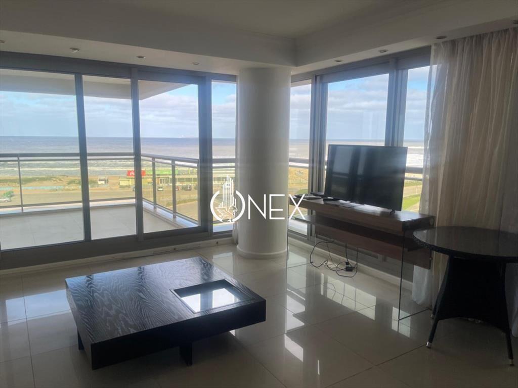 Venta apartamento de 3 dormitorios en suite más