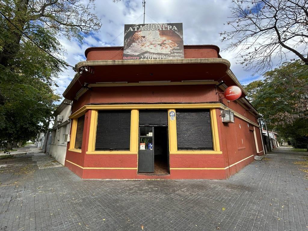 Venta de Local comercial con 263 Mts2 en Atahualpa