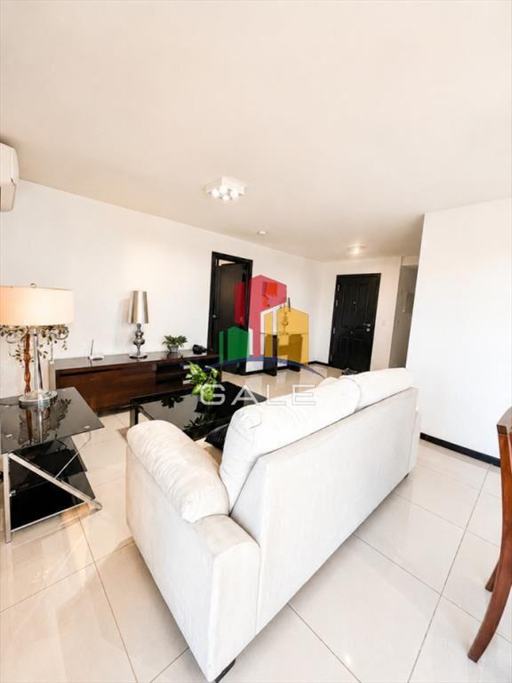 En venta apartamento de 3 dormitorios en Punta