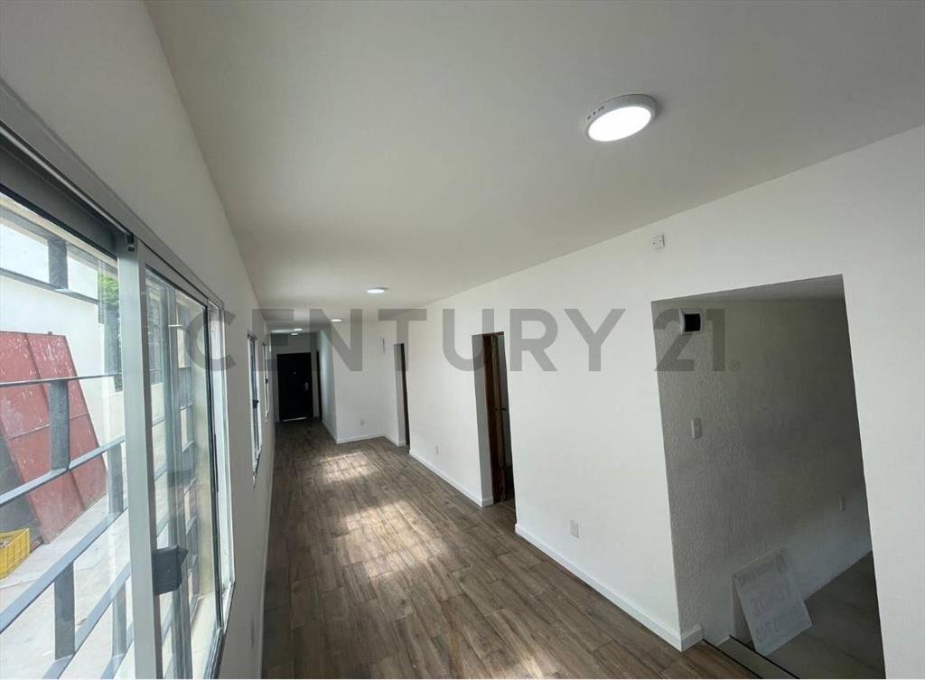 Malvin sur APTA PARA BANCO, garage. Terraza