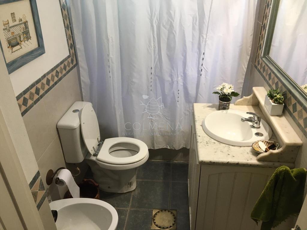 Muy linda casa con espectacular terreno de 6000
