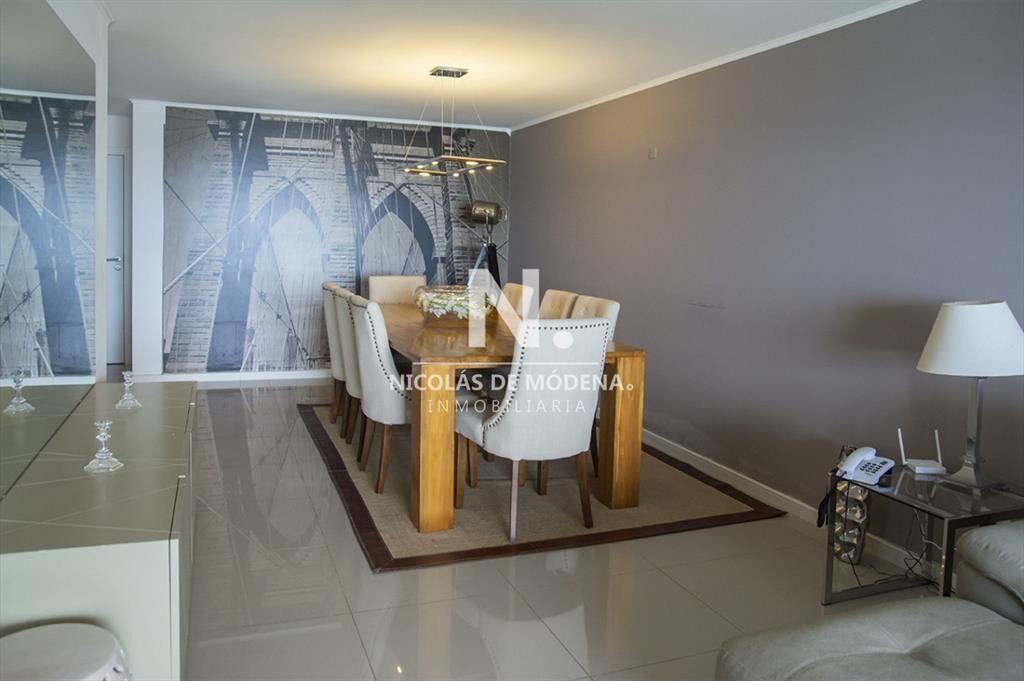 Vende apartamento de 3 dormitorios en Wind Tower,