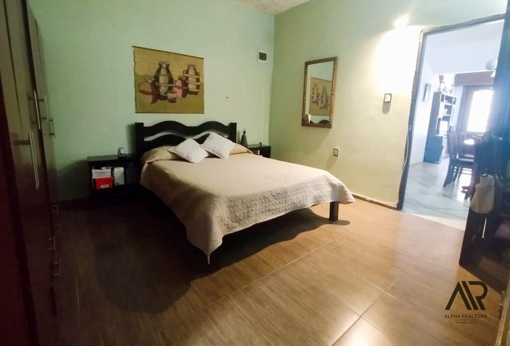 Casa en venta c/ cochera en Cordón